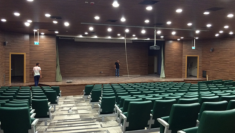 Ç.O.S.B Endüstri Meslek Lisesi Konferans Salonu  Çerkezköy / Tekirdağ